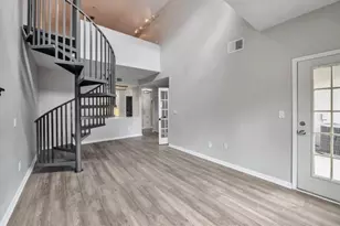 1074 Peachtree Walk NE, Atlanta, GA 30309 - Photo 7