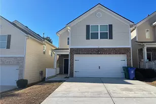 1003 Valley Rock Dr, Lithonia, GA 30058 - Photo 3