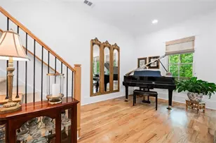 1045 Endeavour Ct, Marietta, GA 30064 - Photo 3