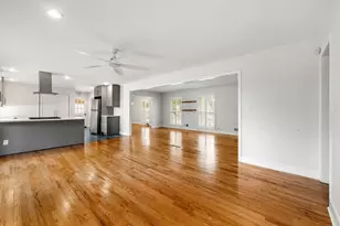 161 Deerwood Cir, Smyrna, GA 30082 - Photo 9