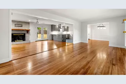 161 Deerwood Circle, Smyrna, GA 30082 - Photo 5