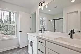 669 Sunstone Ln, Lawrenceville, GA 30043 - Photo 5