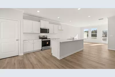 6736 Leigh Street, Flowery Branch, GA 30542 - Photo 5