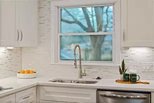 2226 Alpha Dr, Decatur, GA 30032 - Photo 5