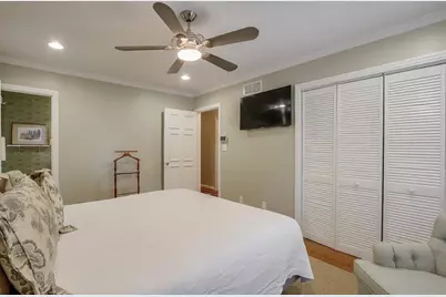 42 Pine Lake Drive, Sandy Springs, GA 30327 - Photo 19