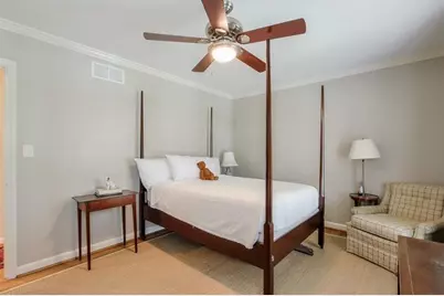 42 Pine Lake Drive, Sandy Springs, GA 30327 - Photo 23