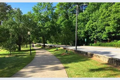 42 Pine Lake Drive, Sandy Springs, GA 30327 - Photo 49