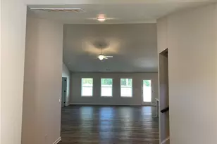 755 Rodeo Dr, Auburn, GA 30011 - Photo 3