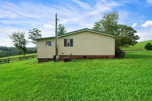 339 Cavender Ln, Bowdon, GA 30108 - Photo 3