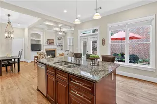 2066 Heathermere Way, Roswell, GA 30075 - Photo 9