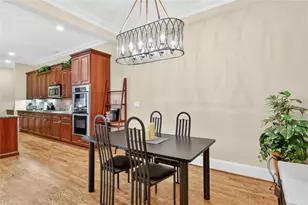 2066 Heathermere Way, Roswell, GA 30075 - Photo 11