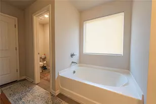 1458 Kim Mnr Wy, Lawrenceville, GA 30043 - Photo 29