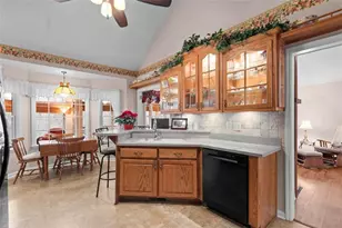 408 Parker Branch Rd, Barnesville, GA 30204 - Photo 17