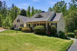 408 Parker Branch Rd, Barnesville, GA 30204 - Photo 3