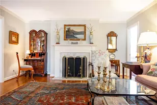 690 Fair Oaks Manor, Atlanta, GA 30327 - Photo 9