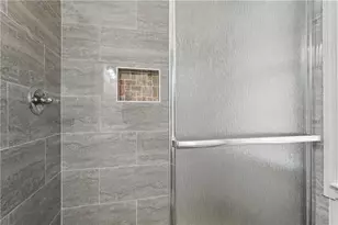 240 Plantation Glen Ct, Johns Creek, GA 30022 - Photo 29