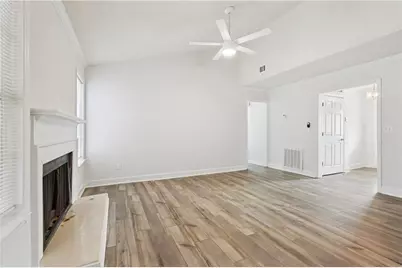 240 Plantation Glen Court, Johns Creek, GA 30022 - Photo 3