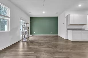 1560 Gray Branch Dr, Lawrenceville, GA 30045 - Photo 7