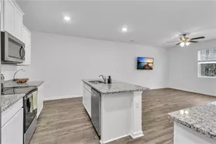 1560 Gray Branch Dr, Lawrenceville, GA 30045 - Photo 11