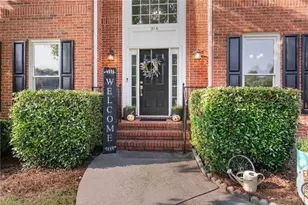 314 Savannah Pl, Loganville, GA 30052 - Photo 3