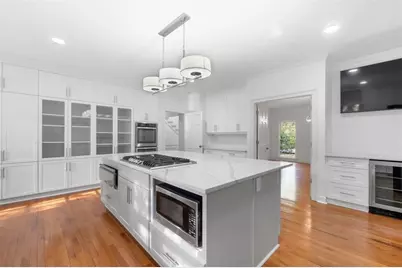 8705 River Bluff Lane, Roswell, GA 30076 - Photo 17