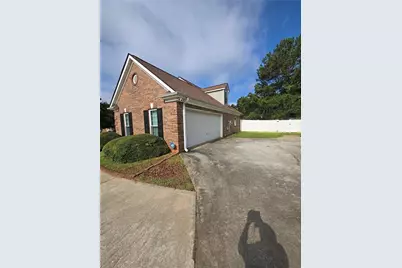 201 Thorn Berry Way, Conyers, GA 30094 - Photo 7