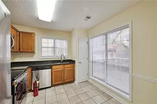 891 Churchill Ct, Stone Mountain, GA 30083 - Photo 9