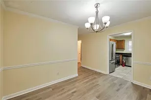 891 Churchill Ct, Stone Mountain, GA 30083 - Photo 7