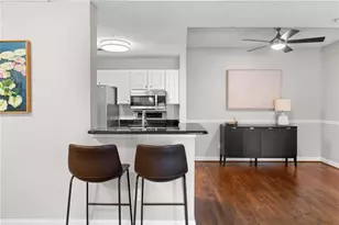 1074 Peachtree Walk NE, Atlanta, GA 30309 - Photo 7