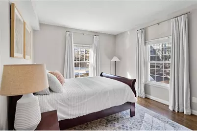 1074 Peachtree Walk NE #B301, Atlanta, GA 30309 - Photo 13