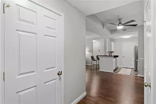 1074 Peachtree Walk NE, Atlanta, GA 30309 - Photo 3