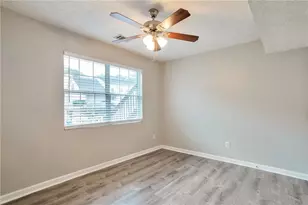 5918 Crescent Ridge Ct, Lithonia, GA 30058 - Photo 17