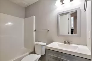 5918 Crescent Ridge Ct, Lithonia, GA 30058 - Photo 15