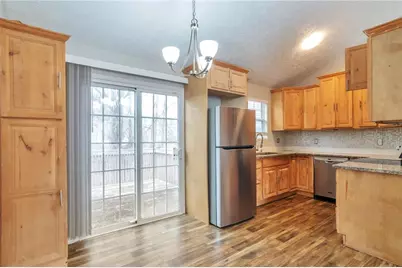 5918 Crescent Ridge Court, Lithonia, GA 30058 - Photo 5