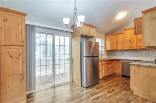 5918 Crescent Ridge Ct, Lithonia, GA 30058 - Photo 5