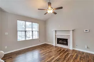 5918 Crescent Ridge Ct, Lithonia, GA 30058 - Photo 3