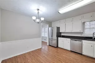 4670 Wendover Dr, Stone Mountain, GA 30083 - Photo 11