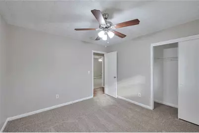 4670 Wendover Drive, Stone Mountain, GA 30083 - Photo 15