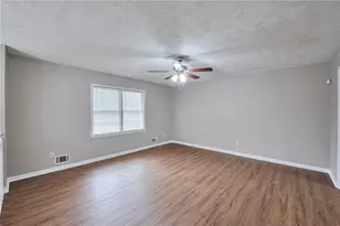 4670 Wendover Dr, Stone Mountain, GA 30083 - Photo 3