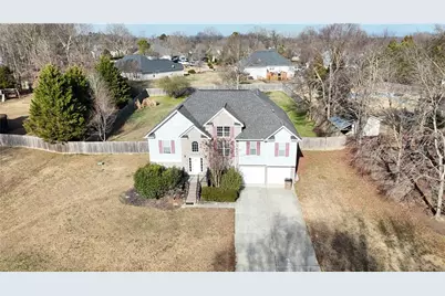 166 Woodford Way SE, Calhoun, GA 30701 - Photo 1