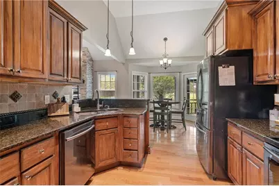 166 Woodford Way SE, Calhoun, GA 30701 - Photo 19