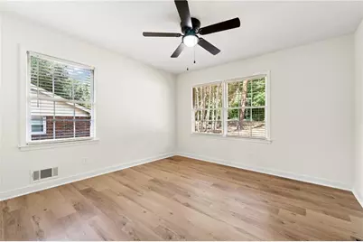 2055 Oak Road, Snellville, GA 30078 - Photo 15