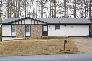 2535 Rhoanoke Dr, Duluth, GA 30096 - Photo 1