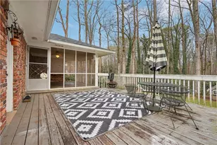 2121 Skytop Dr, Stone Mountain, GA 30087 - Photo 11