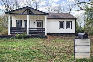 296 Thornton St SW, Atlanta, GA 30315 - Photo 1