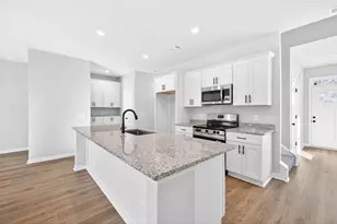 594 Madison St, Commerce, GA 30529 - Photo 11