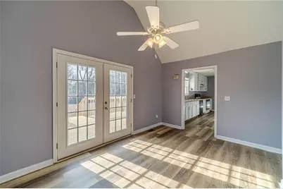 3101 Brooks Drive, Snellville, GA 30078 - Photo 15