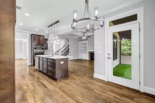 2372 Walkers Glen Ln, Buford, GA 30519 - Photo 17