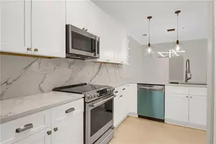 2499 Peachtree Road NE, Atlanta, GA 30305 - Photo 7