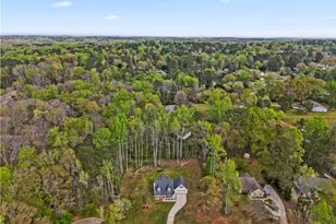 135 Creekview Dr, Newnan, GA 30263 - Photo 37